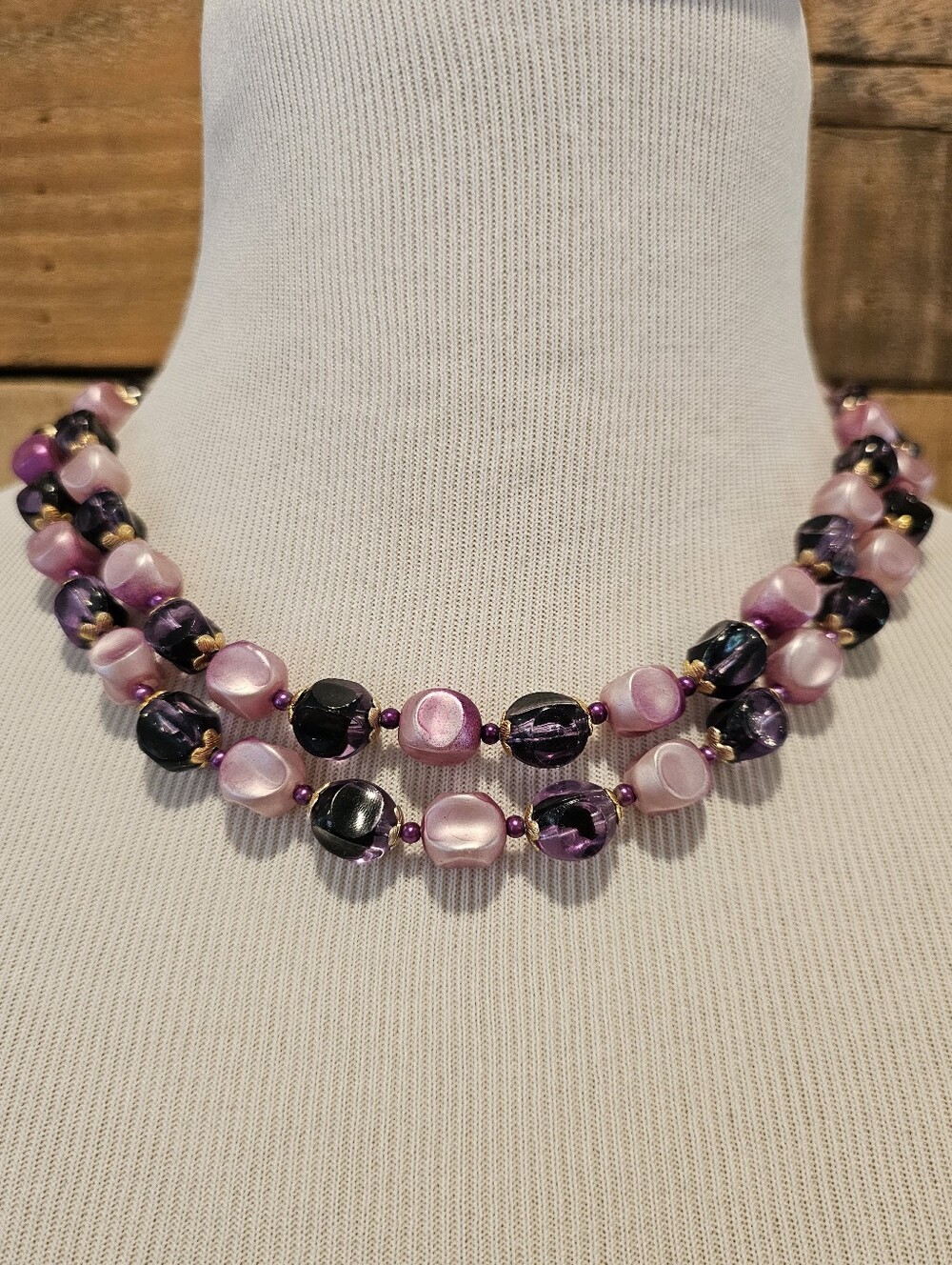 Vintage 1950's/60s Hong Kong Lucite Bead Necklace In Shades Of Purple